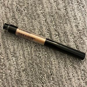 Lancome Click and Glow Illuminator in 01 Lumieres